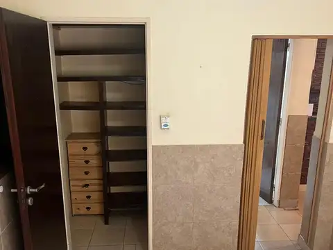 Depto Tipo Casa en Alquiler en Olivos, $ 800.000