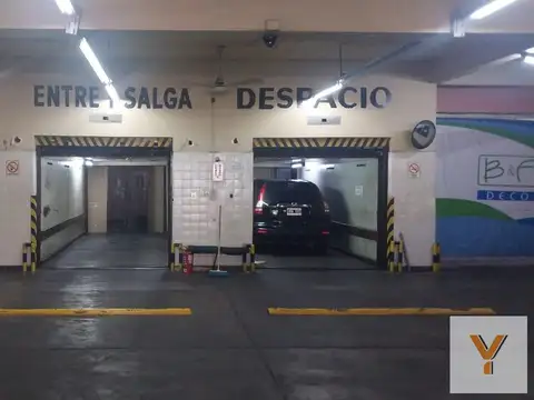 Cochera en Venta de 4  mts largo x 3  mts ancho