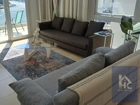 Departamento en Alquiler con 1 cochera