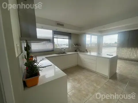 Departamento en Venta con 2 cocheras