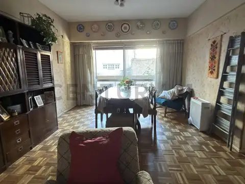 Departamento en Venta en Coghlan, USD 180.000