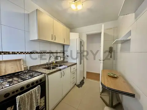Departamento 3 ambientes con 2 baños