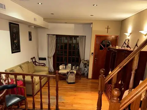 Pasaje La Mar  al 100