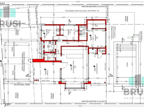Casa en Venta con 3 cocheras