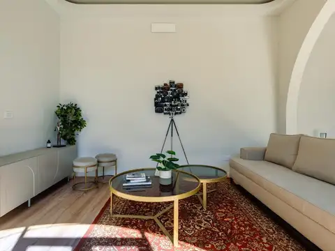 CASA DE TRES DORMITORIOS VENTA PISCINA, PATIO Y TERRAZA EXCLUSIVOS LOURDES ROSARIO