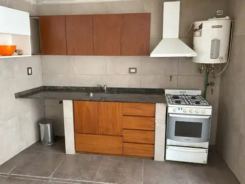 Depto Tipo Casa en Venta en Caballito, USD 79.000