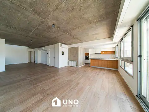 Salta y Oroño - Piso Exclusivo de 3 Dormitorios. Con cochera.