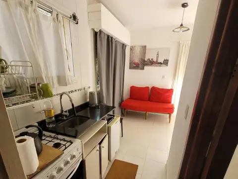 Depto Tipo Casa 2 ambientes con 1 baño