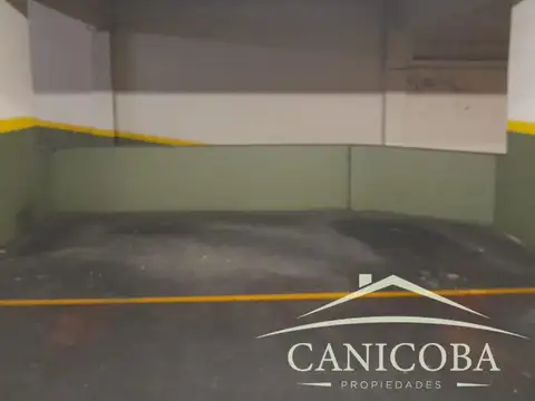 Cochera en Centro