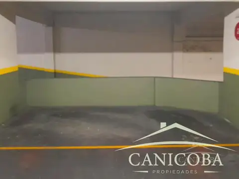 Cochera en Centro