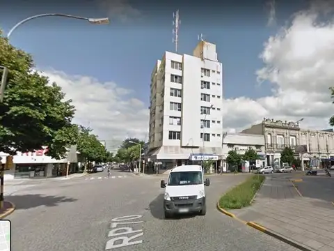 Lavalle esq. San Martin