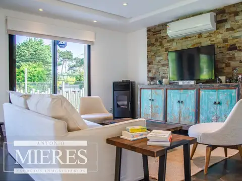 Casa en Alquiler Temporal en Playa Brava, USD 13.000