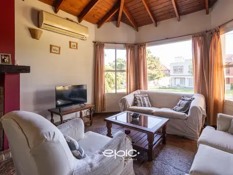Casa en Venta en Pinamar, USD 134.400