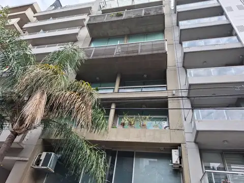 Niceto Vega Palermo Hollywood Cochera
