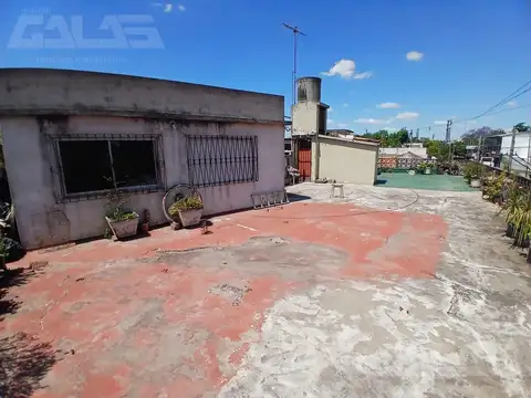 Hipolito Yrigoyen  al 1700