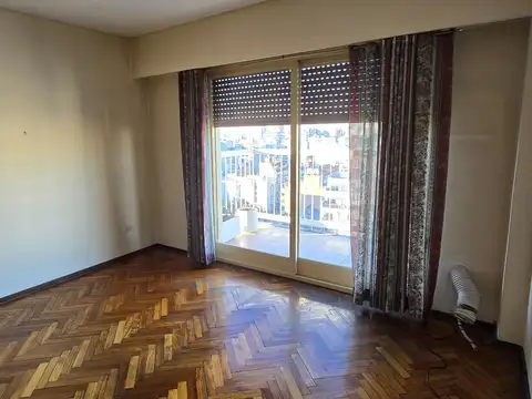 Departamento 5 ambientes con 3 baños