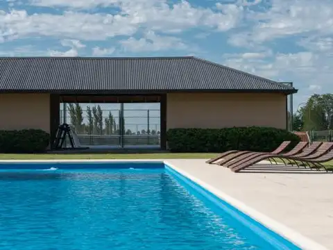 Terreno en Venta en Ibarlucea, USD 135.000