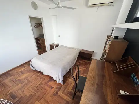 Depto Tipo Casa 4 ambientes con 2 baños