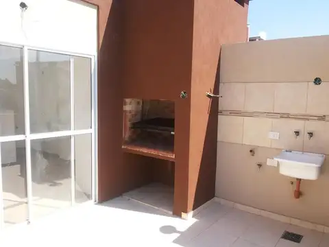 Depto Tipo Casa en Alquiler 2 años