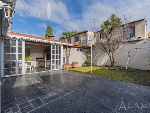 Depto Tipo Casa en Venta de 4 ambientes