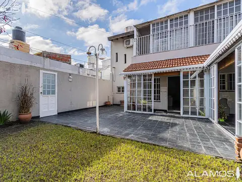 Depto Tipo Casa en Venta de 2 dormitorios