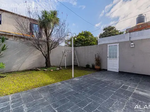 Depto Tipo Casa en Venta en San Justo, USD 95.000