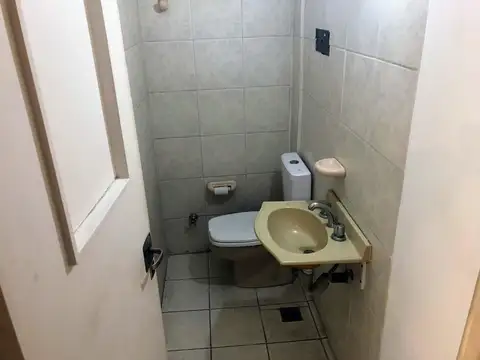 Oficina en Venta 55 años