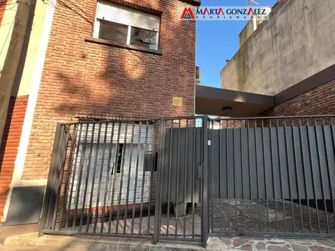 zona ward 3 ambientes con cochera