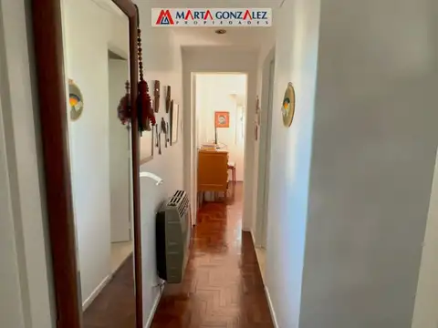 Depto Tipo Casa 3 ambientes con 2 baños