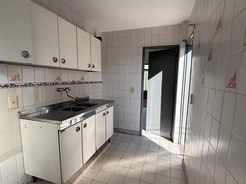 SE ALQUILA DEPARTAMENTO