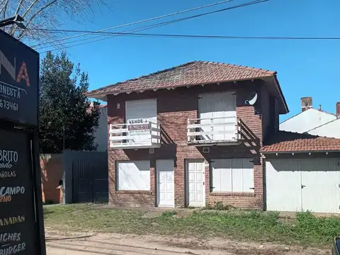 Duplex 3 Amb Con Cochera Venta San Bernardo Playa Grande  Financia
