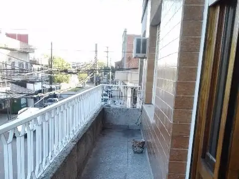 Depto Tipo Casa en Venta de 3 dormitorios