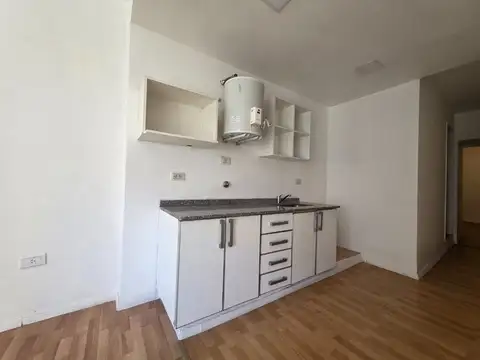 Departamento en Alquiler en Constitucion, $ 450.000