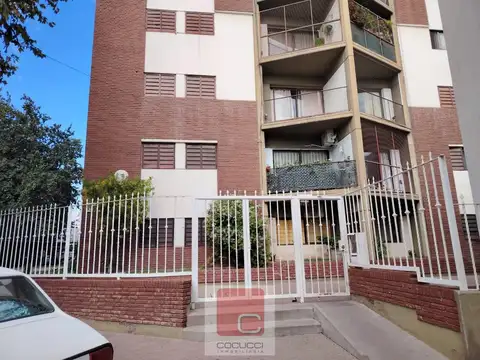 Departamento en Alquiler de 5 ambientes