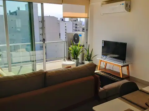 Dpto para 4 personas.  En zona de bares y restaurantes, 8vo piso con vistas