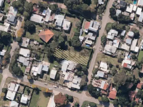 57 E/ 13 Y 14, VILLA ELISA - LOTE DE 11 x 44 M.