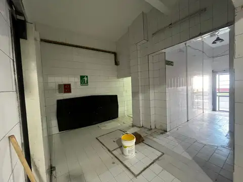 Galpon en Alquiler en Villa Lynch, $ 3.000.000