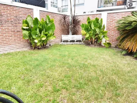 Depto Tipo Casa 5 ambientes con 1 baño