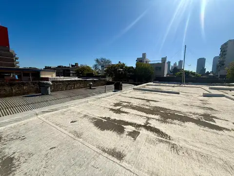 Salta 2800 y Ov. Lagos