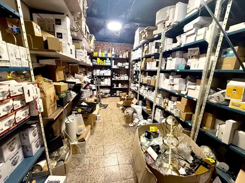 Local en Venta 80 años