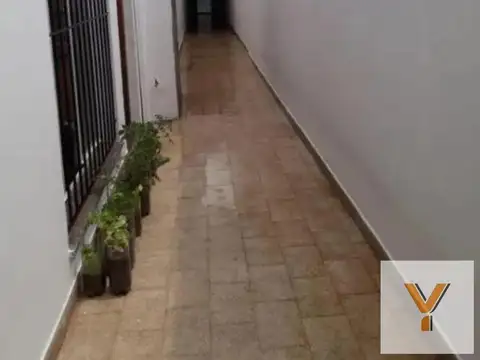 Departamento 5 ambientes con 2 baños