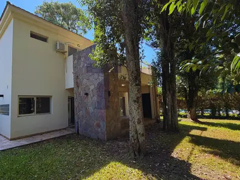 Casa en Alquiler en Fincas de iraola