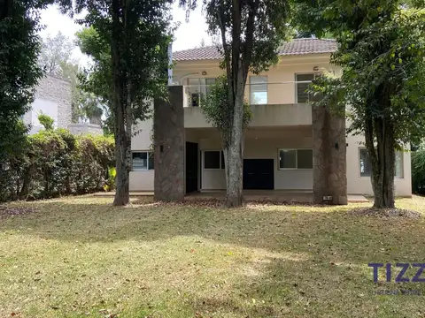 Casa en Alquiler en Fincas de iraola