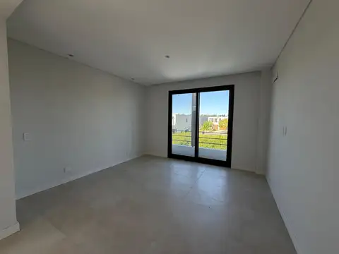 Casa en venta en Carpinchos Nordelta