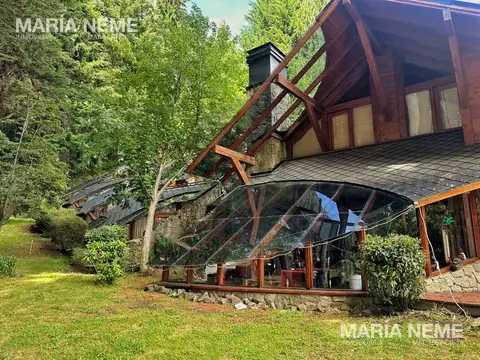 Hotel en Venta en Villa la Angostura, USD 1.950.000