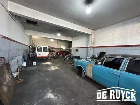 Local en Venta 50 años
