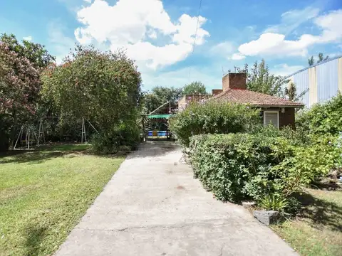 Casa 2 ambientes con 1 baño