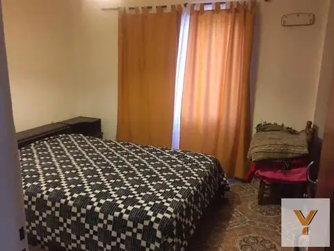 Casa en Venta con 4 cocheras