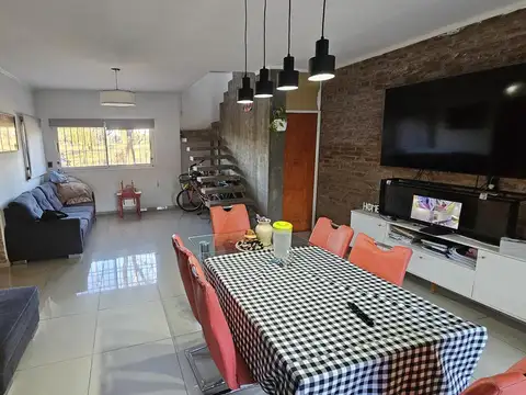 Casa en Venta al Este