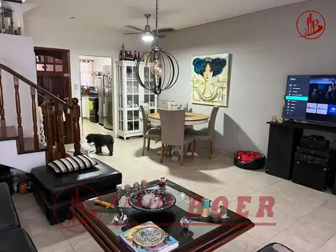 Casa 4 ambientes con 1 baño